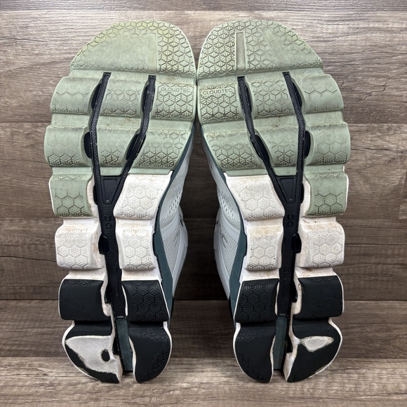 On Cloudace White Green Mens US Size 10.5 EUR 44.5 50.99207 Running Shoes - Picture 8 of 9